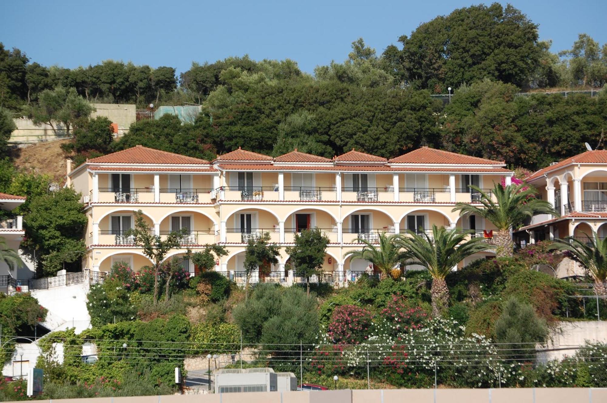 Ξενοδοχείο με διαμερίσματα Zante Palace