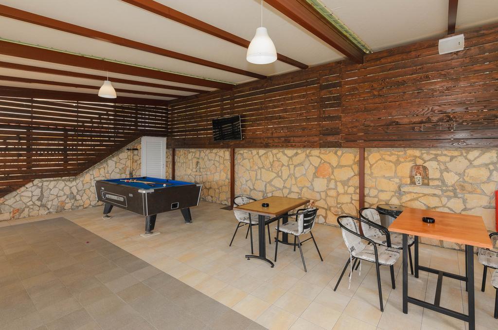 Ξενοδοχείο με διαμερίσματα Zante Palace 3*