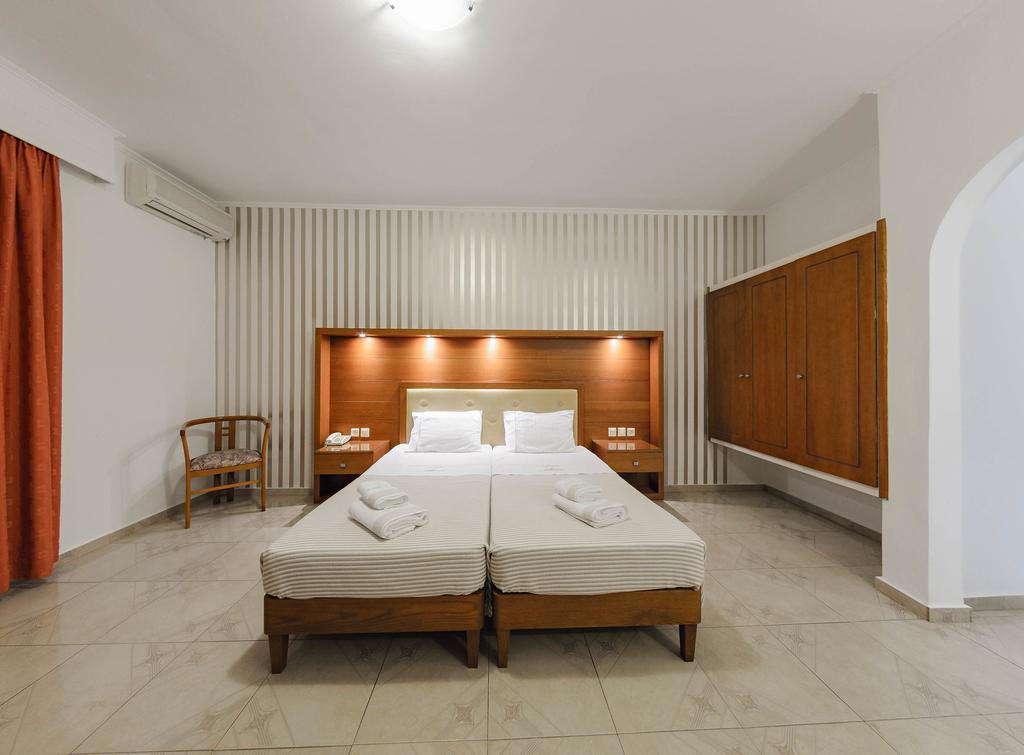 Ξενοδοχείο με διαμερίσματα Zante Palace