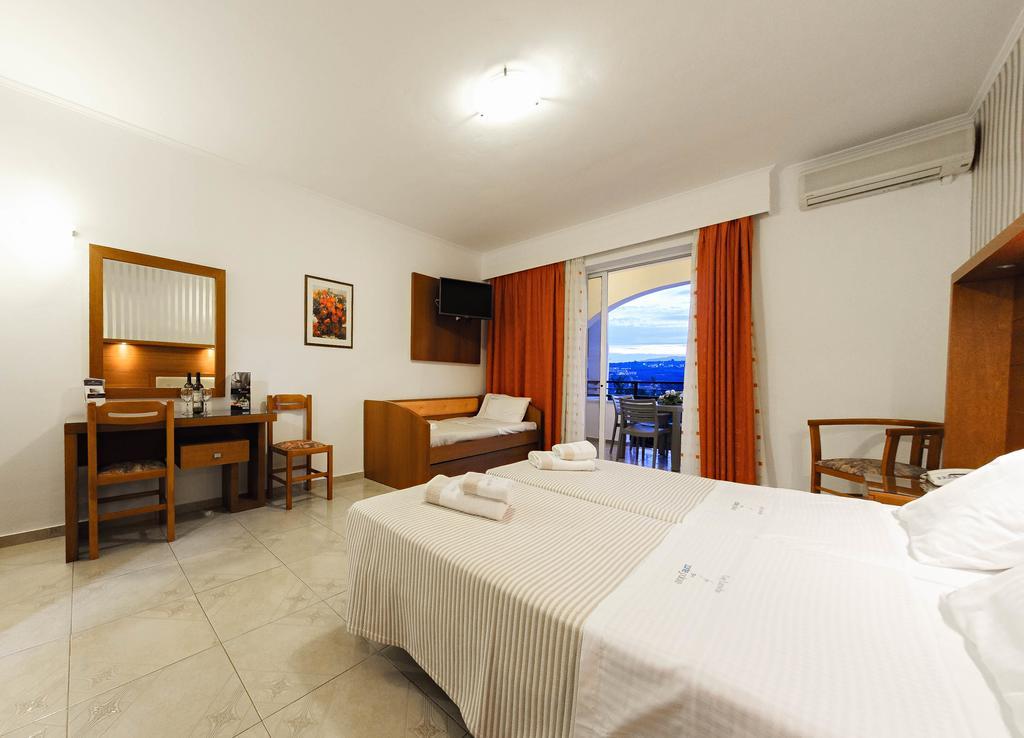 Zante Palace Ξενοδοχείο με διαμερίσματα 3*