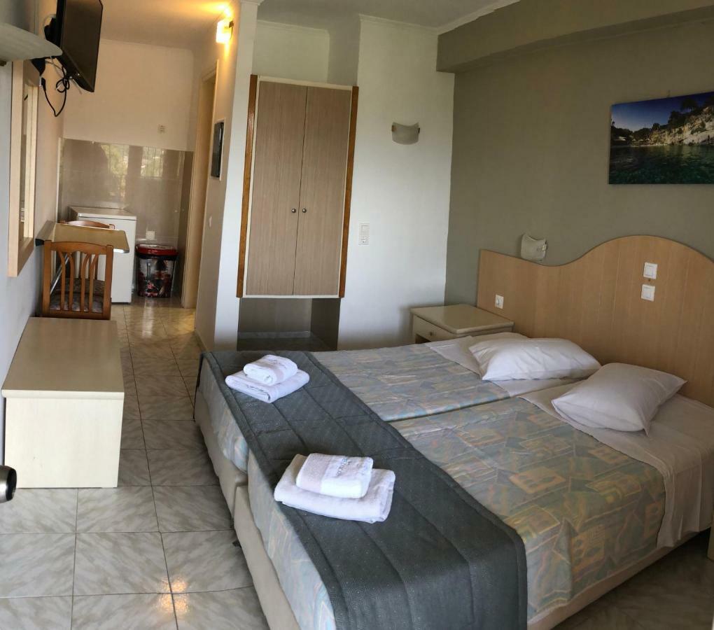 Zante Palace Τσιλιβί