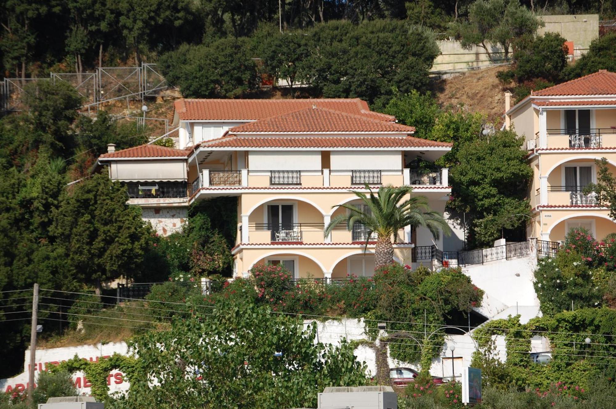 מלון דירות Zante Palace