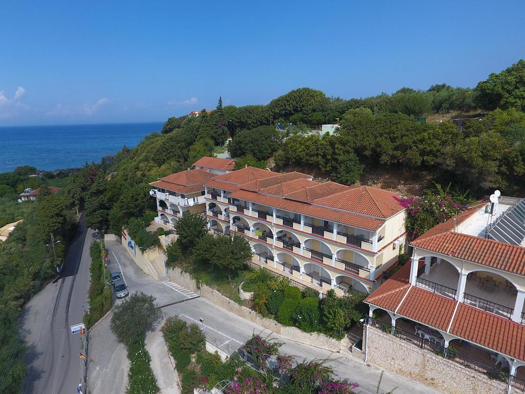 Zante Palace 3* טסיליבי